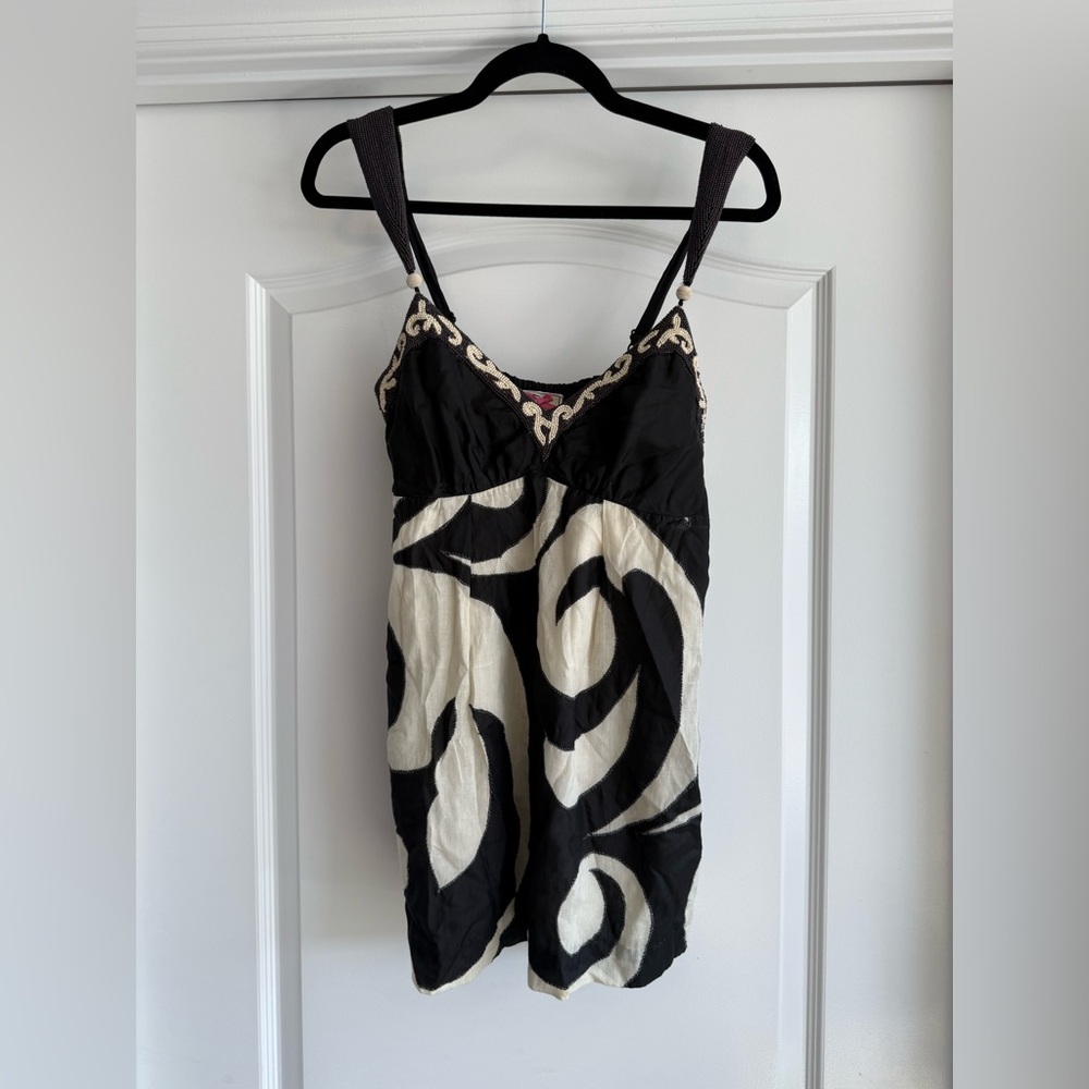 Black and Cream Swirl Dress